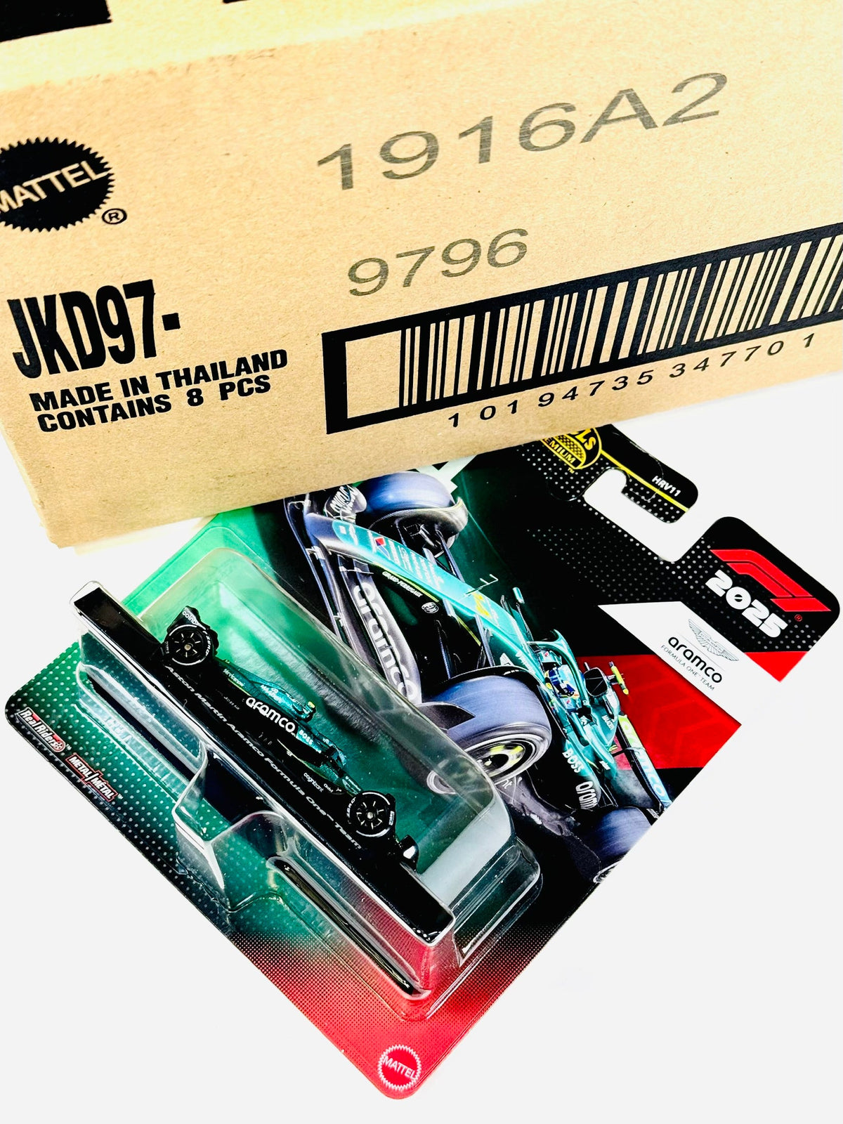 Hot Wheels 2025 F1 Formula 1 Race Team Hot Wheels 2025 F1 Formula 1 Race Team Aston Martin Aramco Fernando Alonso #14 Factory Sealed Solid Pack (8 Cars)