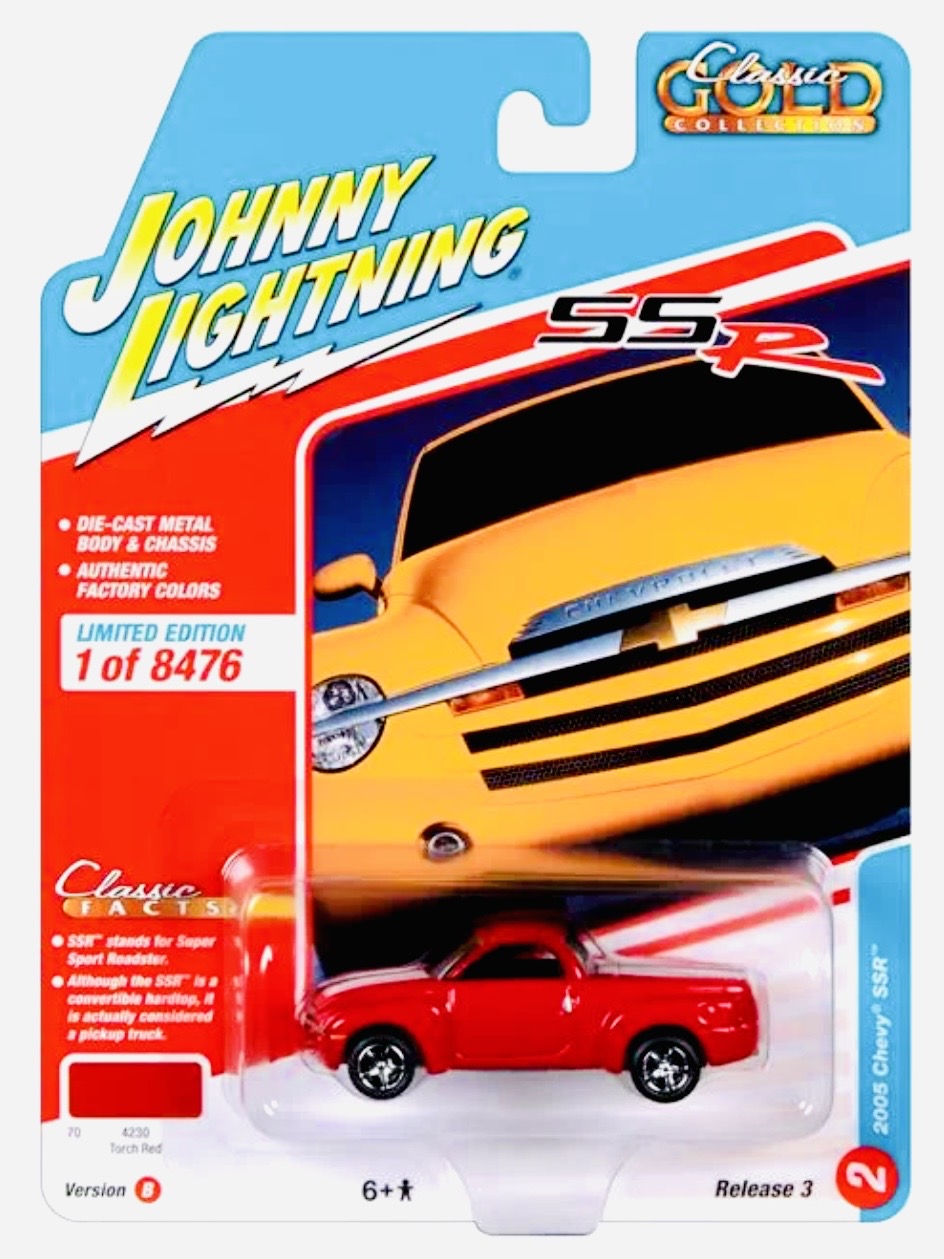 Johnny Lightning Classic Gold 2005 Chevrolet SSR Torch Red